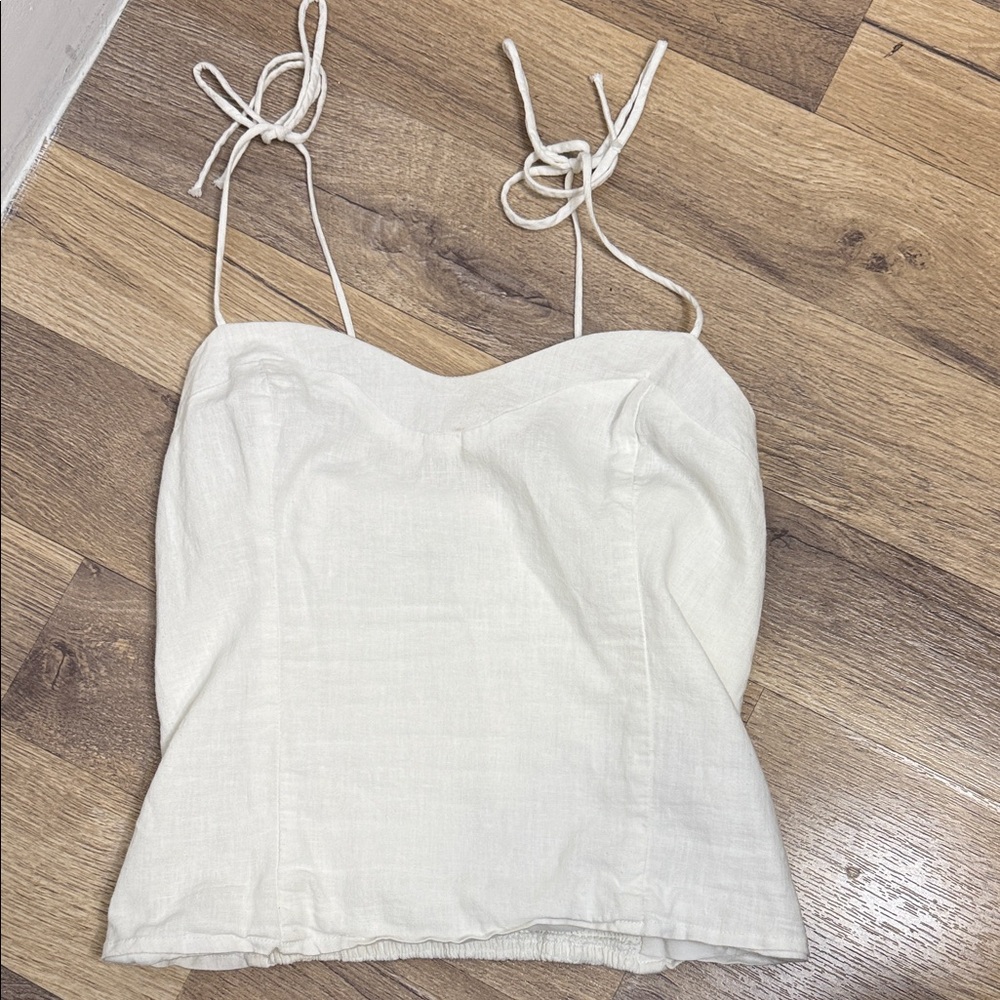 Abercrombie & Fitch White Camisole Top White Size XS Chic Tank Top